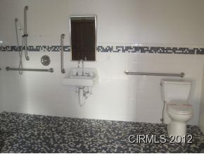 114 N Cicott St, Logansport, IN 46947 photo 6