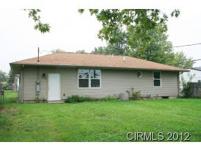 305 Linwood Ln, Wabash, IN 46992 photo 3