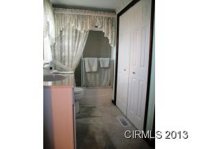 664 W 300 N, Kokomo, IN 46901 photo 15
