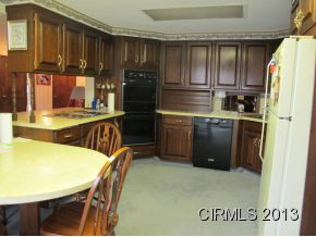 664 W 300 N, Kokomo, IN 46901 photo 11