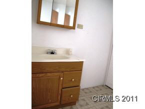 412 E Walnut, Greentown, IN 46936 photo 6