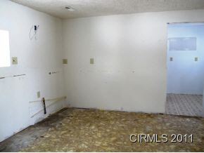 412 E Walnut, Greentown, IN 46936 photo 5