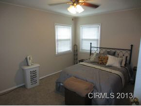 414 E Payton St, Greentown, IN 46936 photo 4