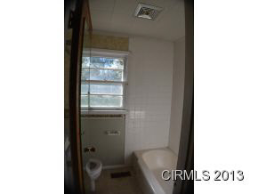 2307 W King St, Kokomo, IN 46901 photo 6