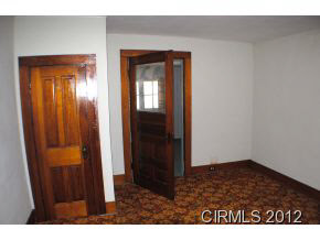 126 E Miami Ave, Logansport, IN 46947 photo 10