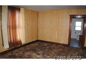 126 E Miami Ave, Logansport, IN 46947 photo 6