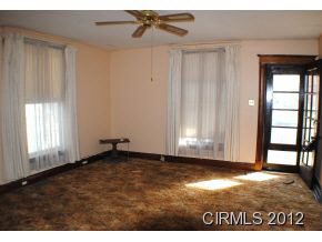 126 E Miami Ave, Logansport, IN 46947 photo 3