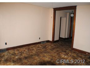 126 E Miami Ave, Logansport, IN 46947 photo 2