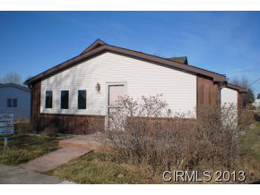 514 Doggett St, Windfall, IN 46076 photo 1