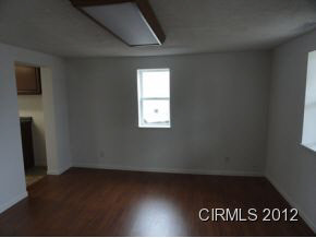 825 S Independence, Windfall, IN 46076 photo 2