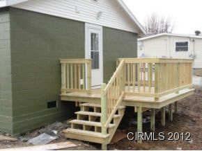 825 S Independence, Windfall, IN 46076 photo 12