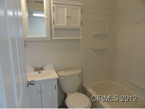 825 S Independence, Windfall, IN 46076 photo 11