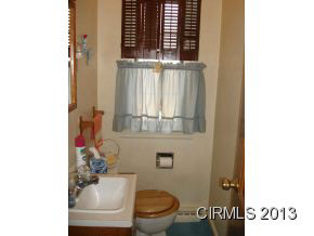 2820 E Broadway, Logansport, IN 46947 photo 12
