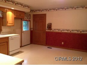 4704 Mayfield Dr, Kokomo, IN 46901 photo 6