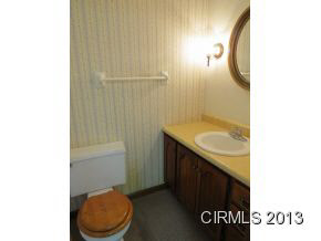 1630 Zartman Rd, Kokomo, IN 46902 photo 17