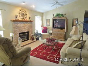 3012 Winthrop Ln, Kokomo, IN 46902 photo 2