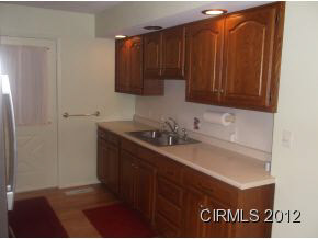 710 N Lancelot Dr, Marion, IN 46952 photo 3