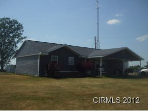 619 Carol Dr, Walton, IN 46994 photo 1