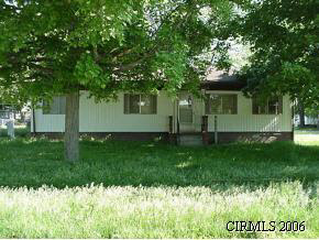 424 E Howard, Galveston, IN 46932 photo 1