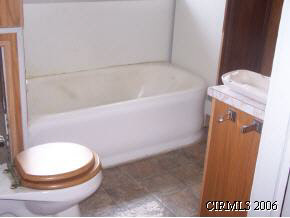 435 E 5th St, Peru, IN 46970 photo 5