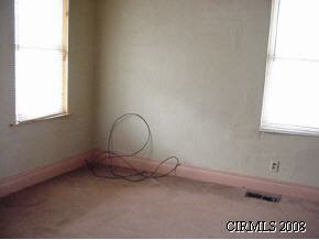 85 E Franklin, Peru, IN 46970 photo 3