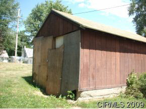 258 E Sinclair, Wabash, IN 46992 photo 3