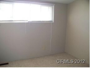 2419 W 13th St, Marion, IN 46953 photo 8