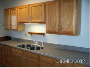 2419 W 13th St, Marion, IN 46953 photo 6