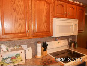 1745 W 400 N, Peru, IN 46970 photo 3