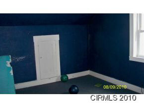 613 E Tyler St, Fairmount, IN 46928 photo 6