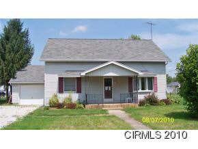 613 E Tyler St, Fairmount, IN 46928 photo 1
