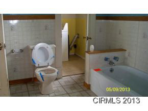 1306 W 6th St, Marion, IN 46953 photo 6
