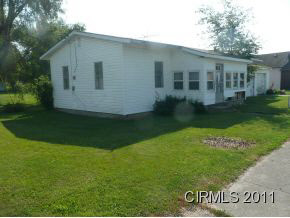 518 Doggett St, Windfall, IN 46076 photo 3