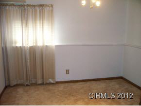 428 N 600 W, Kokomo, IN 46901 photo 11