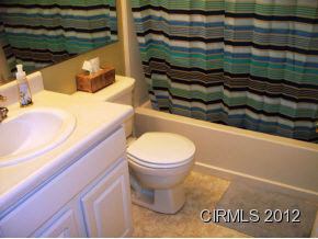 903 Shore Bend Blvd, Kokomo, IN 46902 photo 3