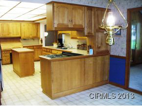 4111 Toni Dr, Kokomo, IN 46902 photo 6