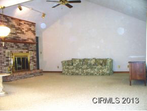 4111 Toni Dr, Kokomo, IN 46902 photo 4