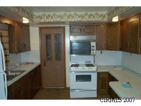 355 E Harrison Ave, Wabash, IN 46992 photo 4