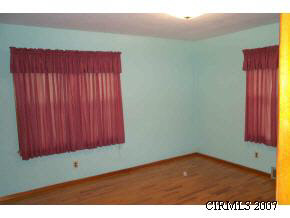355 E Harrison Ave, Wabash, IN 46992 photo 6