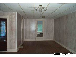 389 E Main St, Peru, IN 46970 photo 4