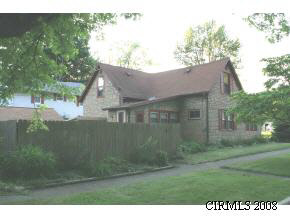 293 E Hill St, Wabash, IN 46992 photo 5