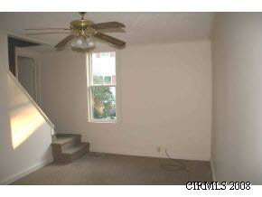293 E Hill St, Wabash, IN 46992 photo 7