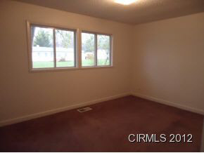 1533 Forbes Ave, Peru, IN 46970 photo 5