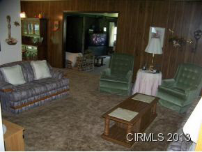 2104 S Race St, Marion, IN 46953 photo 10