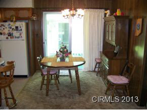 2104 S Race St, Marion, IN 46953 photo 6