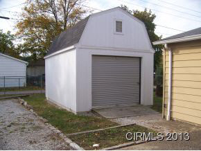 1103 W 3rd St, Marion, IN 46952 photo 14