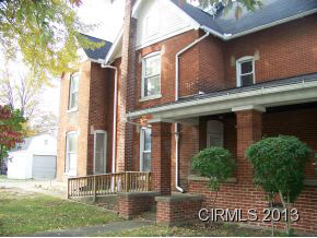 1103 W 3rd St, Marion, IN 46952 photo 2