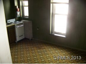 1103 W 3rd St, Marion, IN 46952 photo 12
