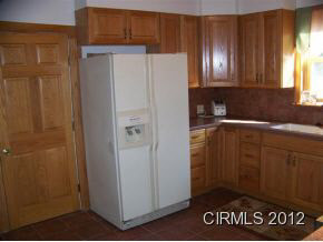 613 E Highland Ave, Marion, IN 46952 photo 7