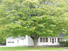 516 N River Dr, Marion, IN 46952 photo 1